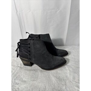 Women's Klub Nico Lace Up Gray Suede Ankle  Boots Size 9